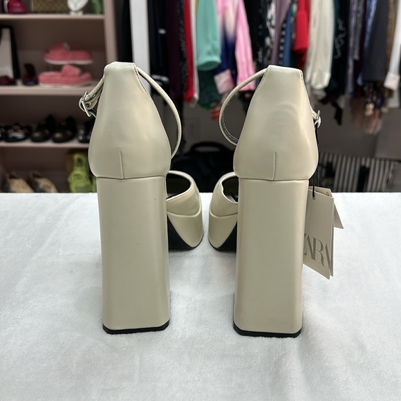 Zara Cream Block Platform‎ Heel NWT - Picture 3 of 4